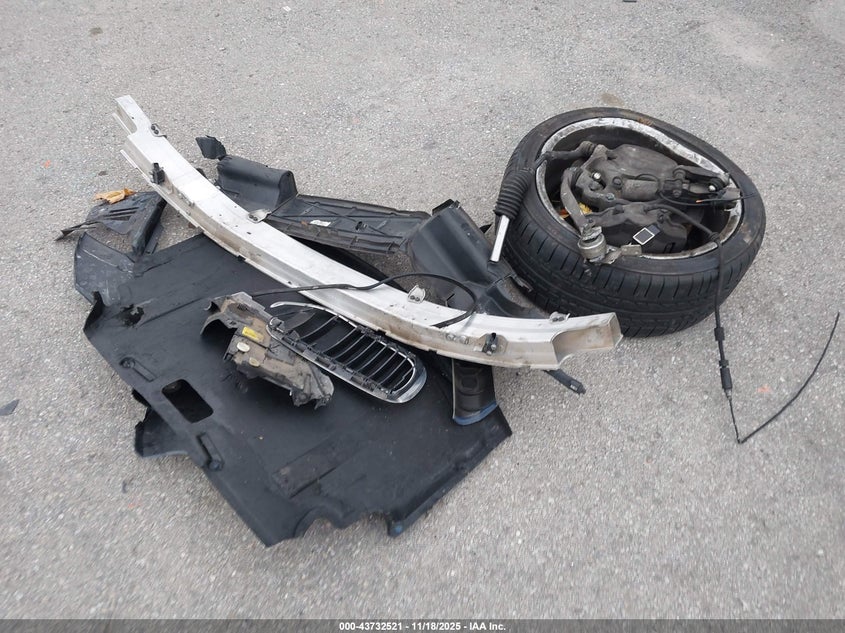 2007 BMW 650I VIN: WBAEK13597CN82229 Lot: 43732521