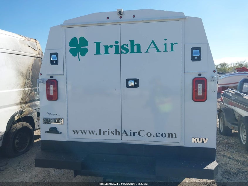 2025 Ford E-350 Cutaway VIN: 1FDWE3FN2SDD26258 Lot: 43732574