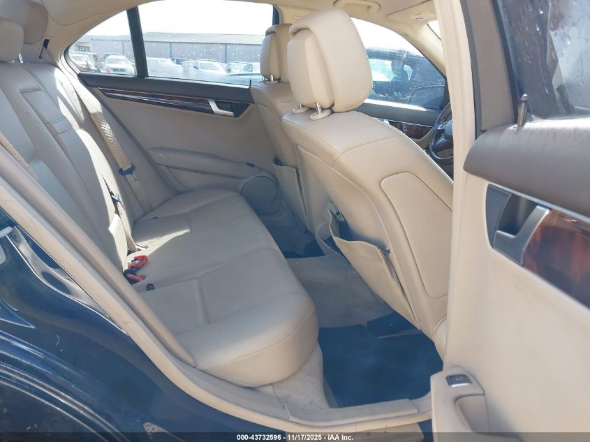 2012 Mercedes-Benz C 250 Luxury VIN: WDDGF4HB8CA642545 Lot: 43732596