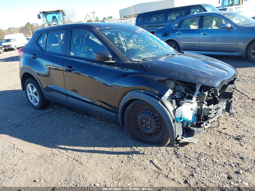 NISSAN KICKS S XTRONIC CVT