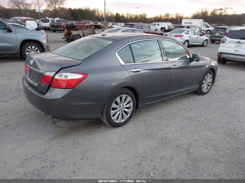1HGCR3F8XDA017374 2013 HONDA ACCORD photo no. 4
