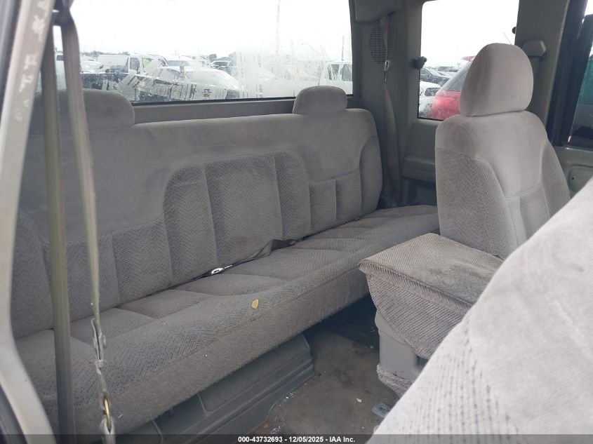 1995 Chevrolet Gmt-400 K1500 VIN: 2GCEK19K1S1179148 Lot: 43732693