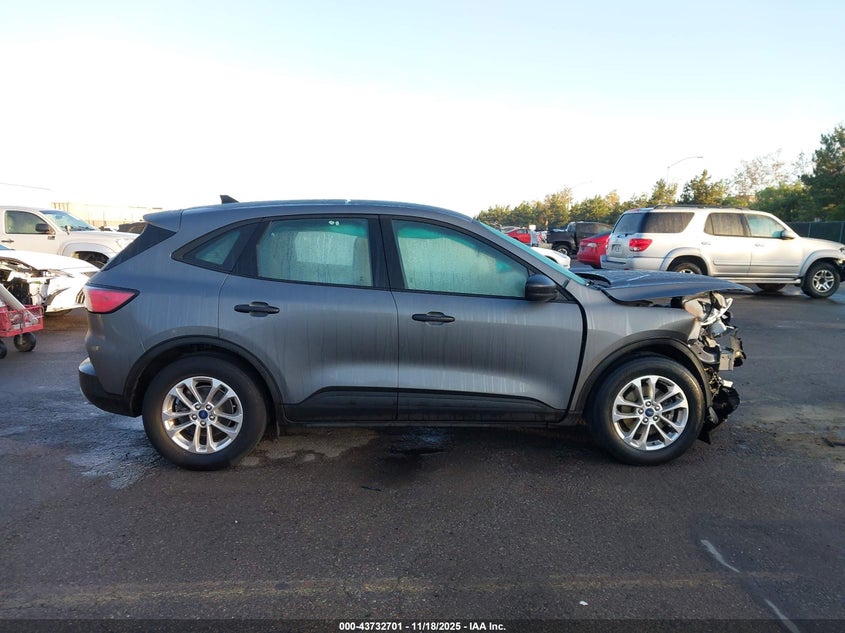 2022 Ford Escape S VIN: 1FMCU0F68NUB56778 Lot: 43732701