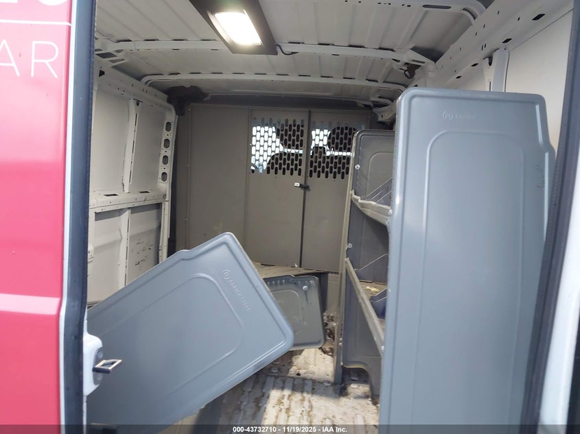 2023 Ram Promaster 2500 Low Roof 136 Wb VIN: 3C6LRVVG7PE572178 Lot: 43732710