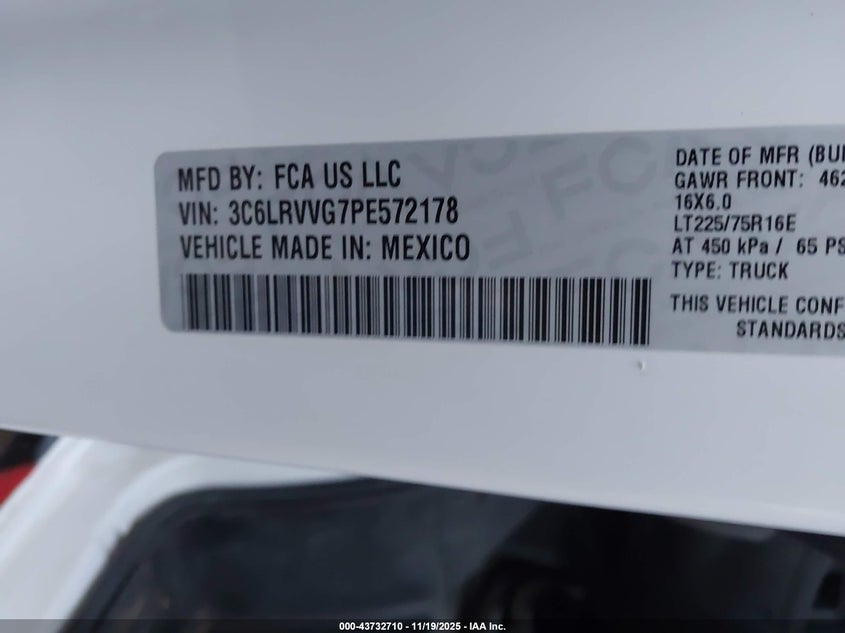 2023 Ram Promaster 2500 Low Roof 136 Wb VIN: 3C6LRVVG7PE572178 Lot: 43732710