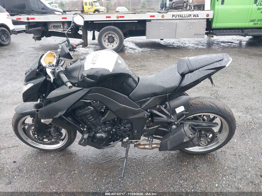 2011 Kawasaki Zr1000 D VIN: JKAZRCD11BA019925 Lot: 43732717