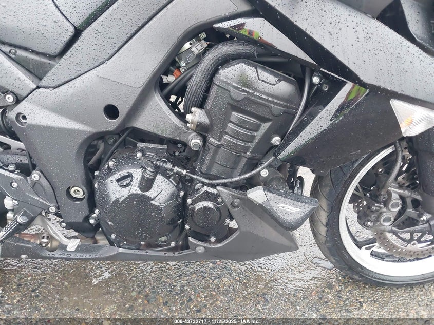 2011 Kawasaki Zr1000 D VIN: JKAZRCD11BA019925 Lot: 43732717