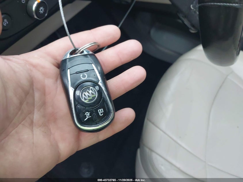 2018 Buick Enclave Premium VIN: 5GAEVBKW9JJ171315 Lot: 43732765