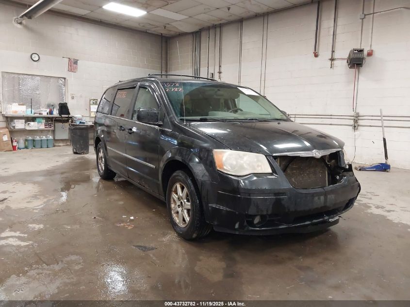 CHRYSLER TOWN & COUNTRY TOURING