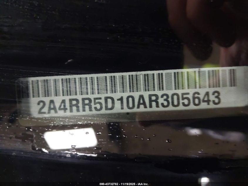 2010 Chrysler Town & Country Touring VIN: 2A4RR5D10AR305643 Lot: 43732782