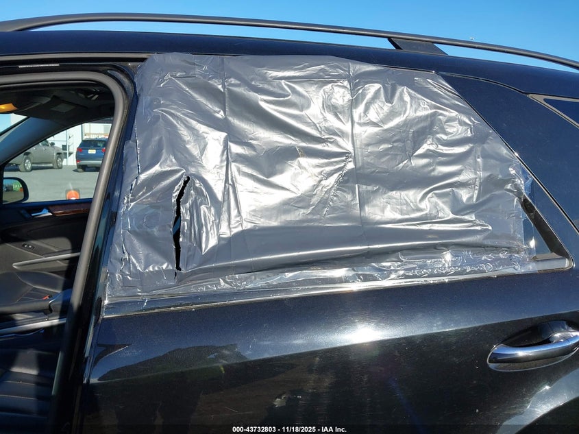 2008 Mercedes-Benz Ml 350 4Matic VIN: 4JGBB86E48A323103 Lot: 43732803