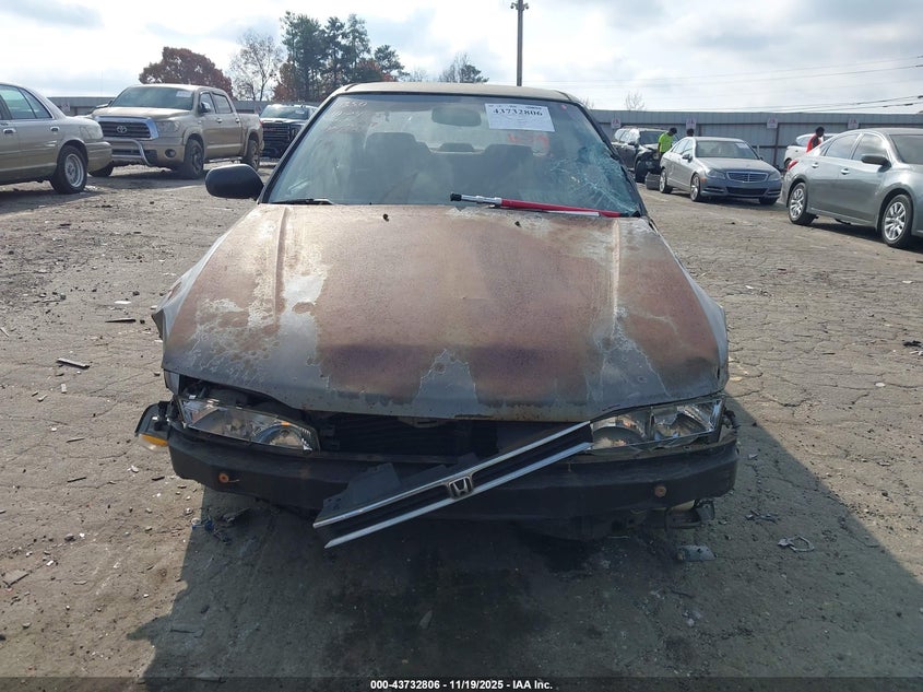 1992 Honda Accord Dx VIN: 1HGCB7643NA202599 Lot: 43732806