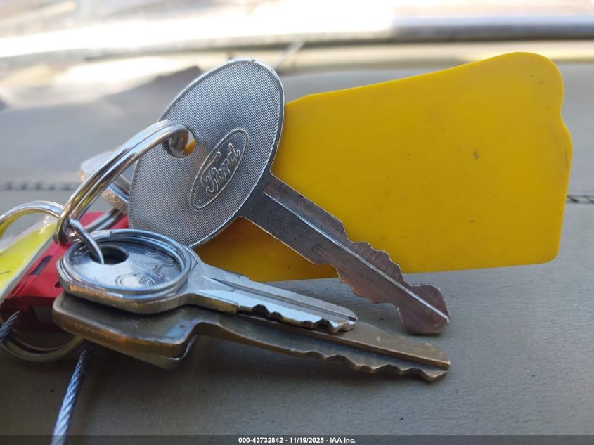 1982 Ford Mustang VIN: 1FABP10D9CF145395 Lot: 43732842