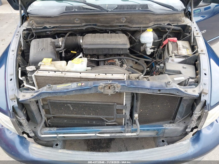 2004 Dodge Ram 1500 Slt/Laramie VIN: 1D7HA18N34J267824 Lot: 43732846