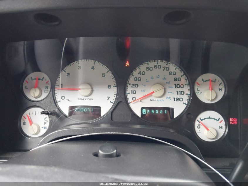 2004 Dodge Ram 1500 Slt/Laramie VIN: 1D7HA18N34J267824 Lot: 43732846