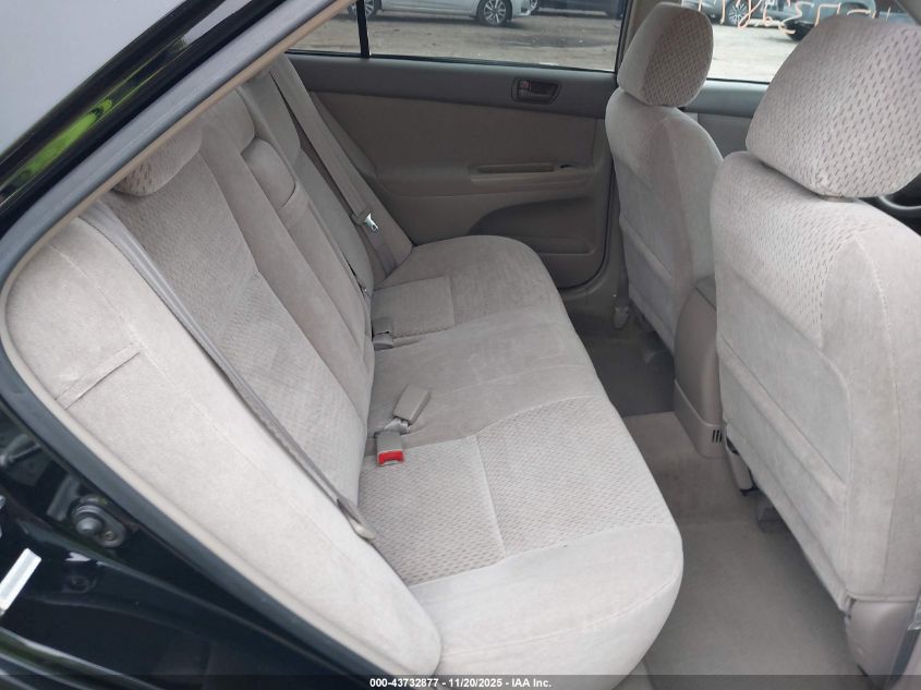 2003 Toyota Camry Le VIN: 4T1BE32K93U237251 Lot: 43732877