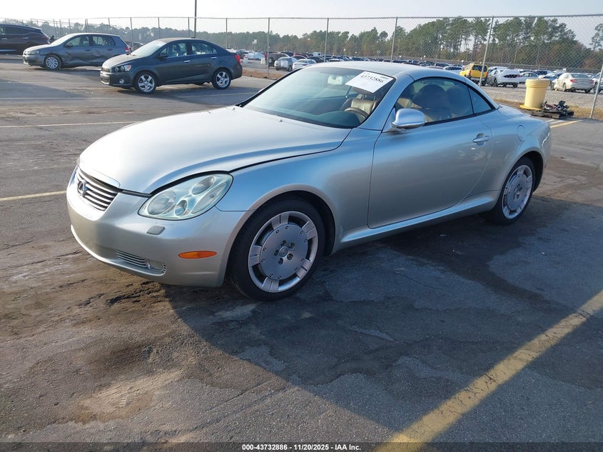 JTHFN48Y920013926 2002 LEXUS SC photo no. 2
