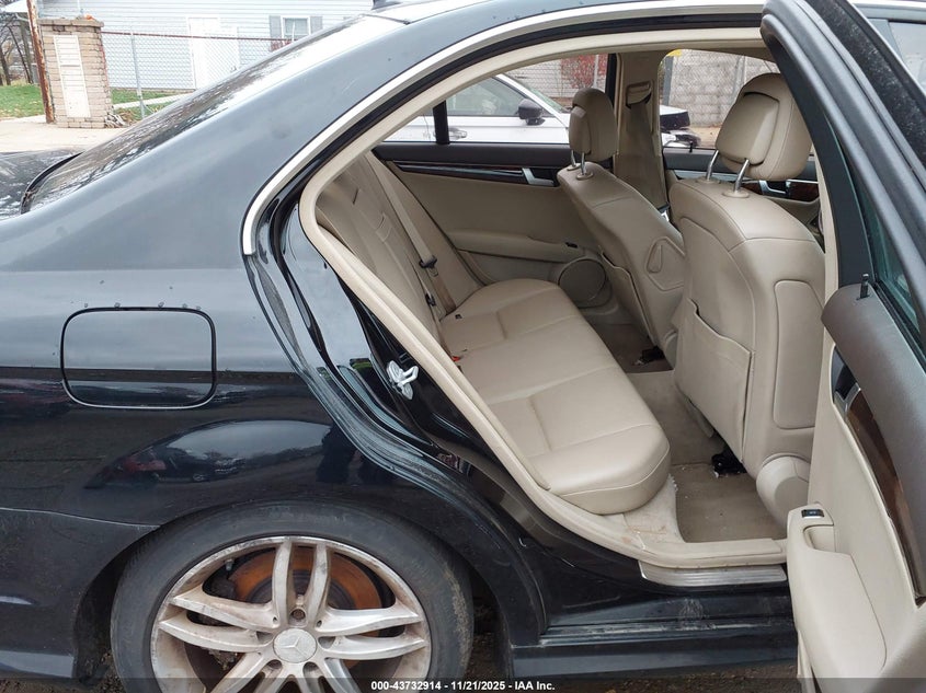 2013 Mercedes-Benz C 300 Sport 4Matic VIN: WDDGF8AB7DR267042 Lot: 43732914