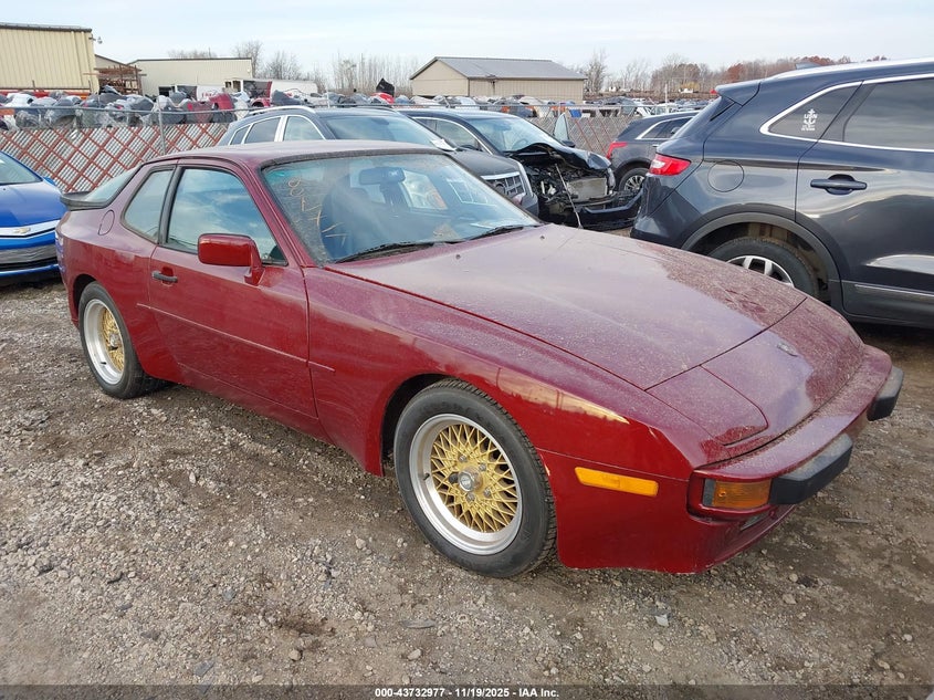 WP0AA0945EN452995 1984 Porsche 944 auction photo 1