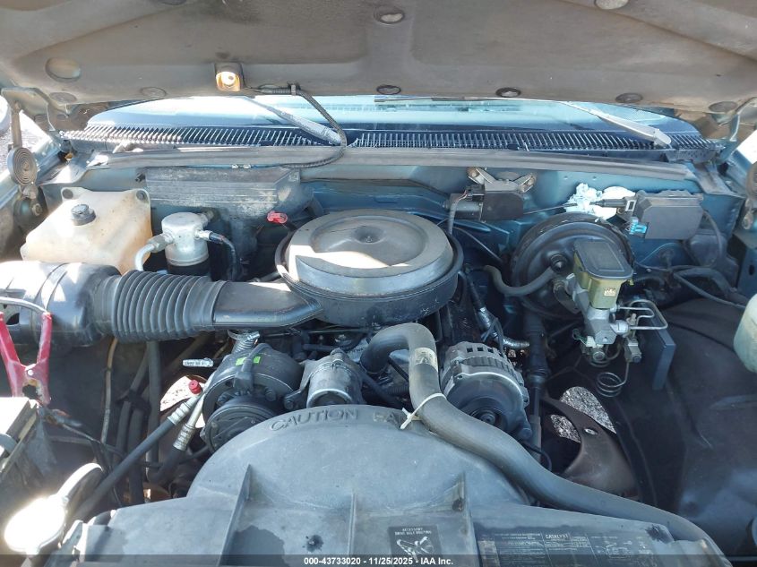 1992 Chevrolet Gmt-400 C1500 VIN: 2GCEC19K5N1142508 Lot: 43733020