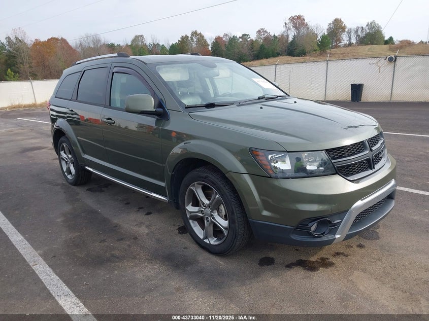 DODGE JOURNEY CROSSROAD PLUS