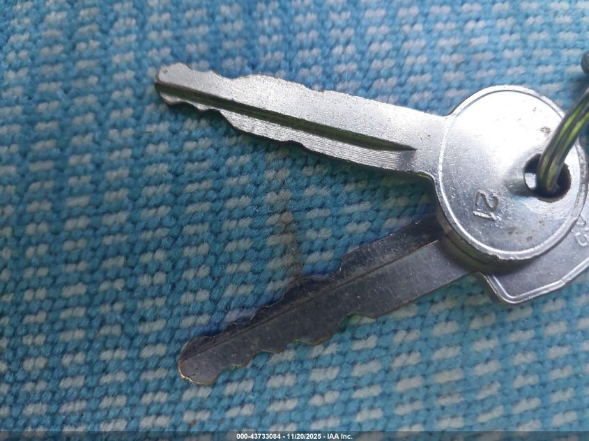 1990 Ford Econoline E150 Van VIN: 1FDEE14N6LHB25525 Lot: 43733084