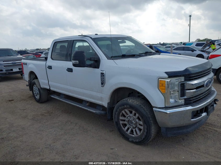 FORD F-250 XLT