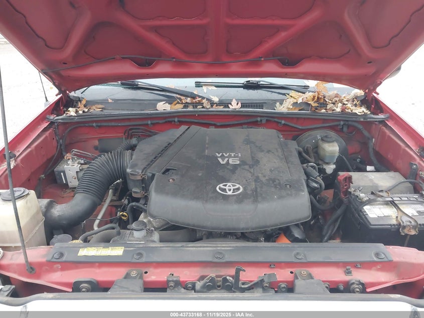 5TEUU42N55Z113682 2005 TOYOTA TACOMA photo no. 10