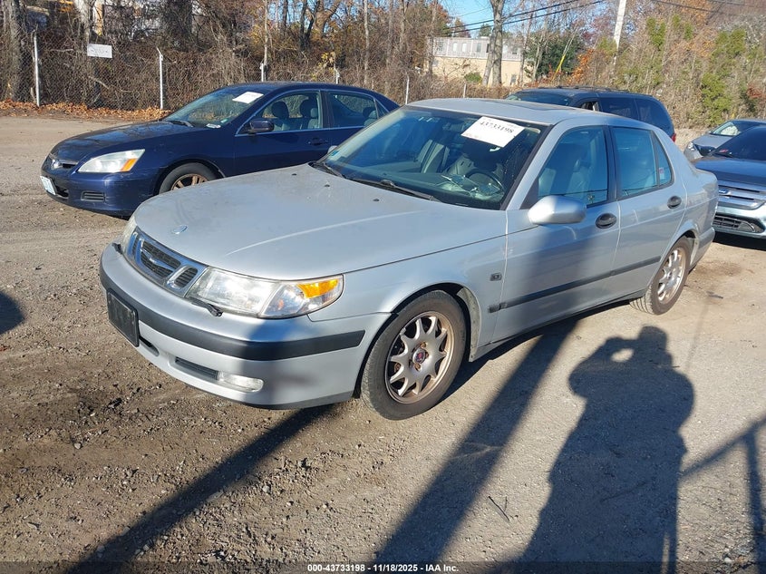YS3ED48E613050959 2001 SAAB 9-5 photo no. 2