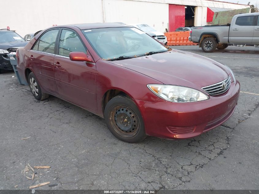 2005 Toyota Camry Le