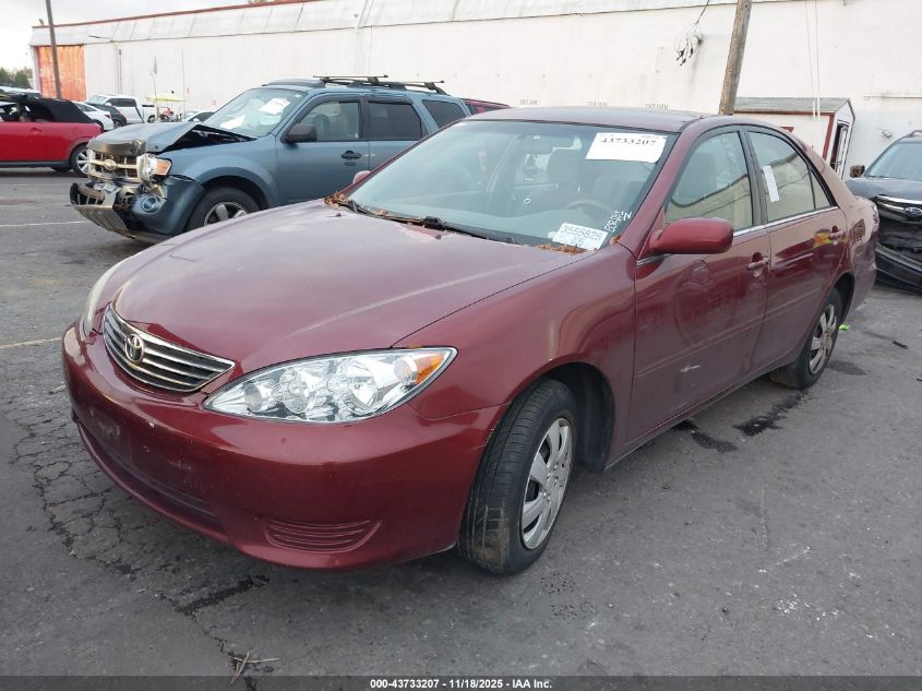 2005 Toyota Camry Le
