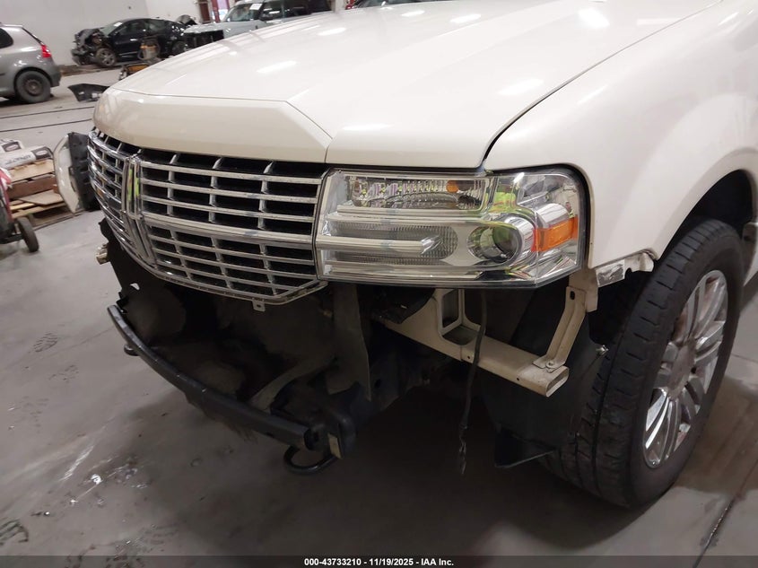 2008 Lincoln Navigator VIN: 5LMFU28558LJ12550 Lot: 43733210