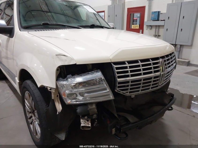 2008 Lincoln Navigator VIN: 5LMFU28558LJ12550 Lot: 43733210
