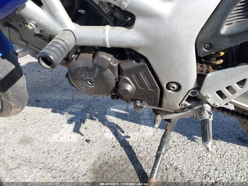 2002 Suzuki Sv650 S VIN: JS1VP52A722102353 Lot: 43733212