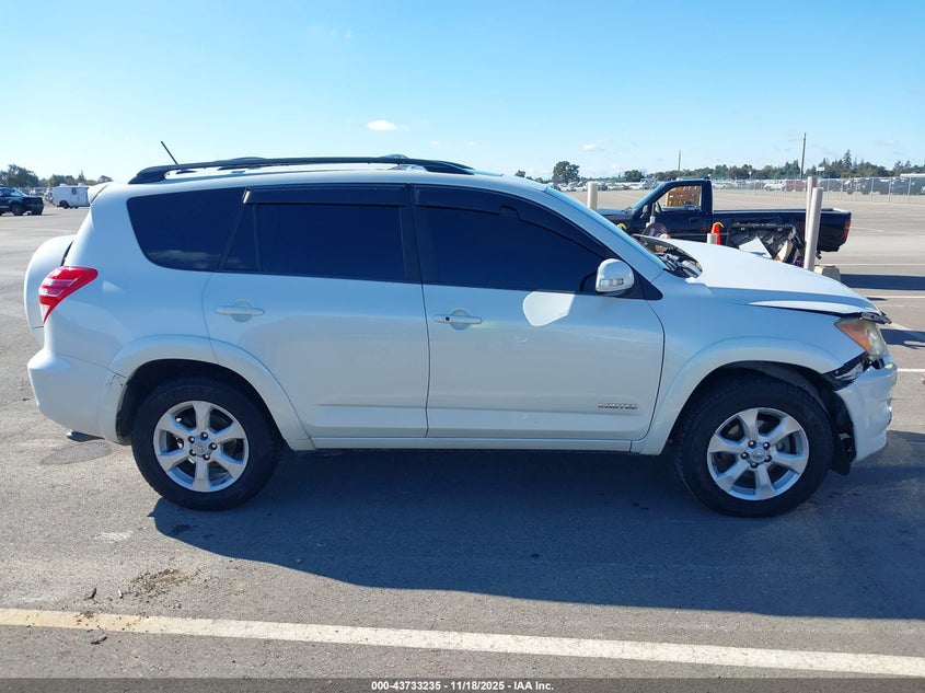 2009 Toyota Rav4 Limited V6 VIN: JTMBK31VX95074167 Lot: 43733235
