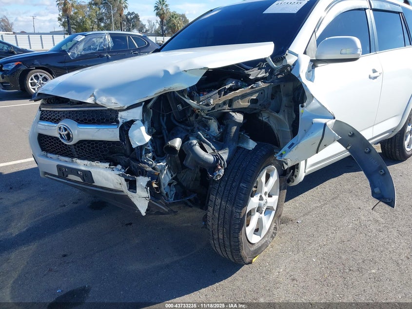 2009 Toyota Rav4 Limited V6 VIN: JTMBK31VX95074167 Lot: 43733235