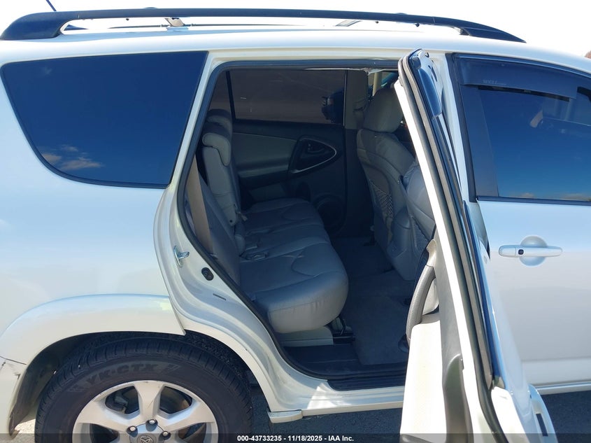 2009 Toyota Rav4 Limited V6 VIN: JTMBK31VX95074167 Lot: 43733235