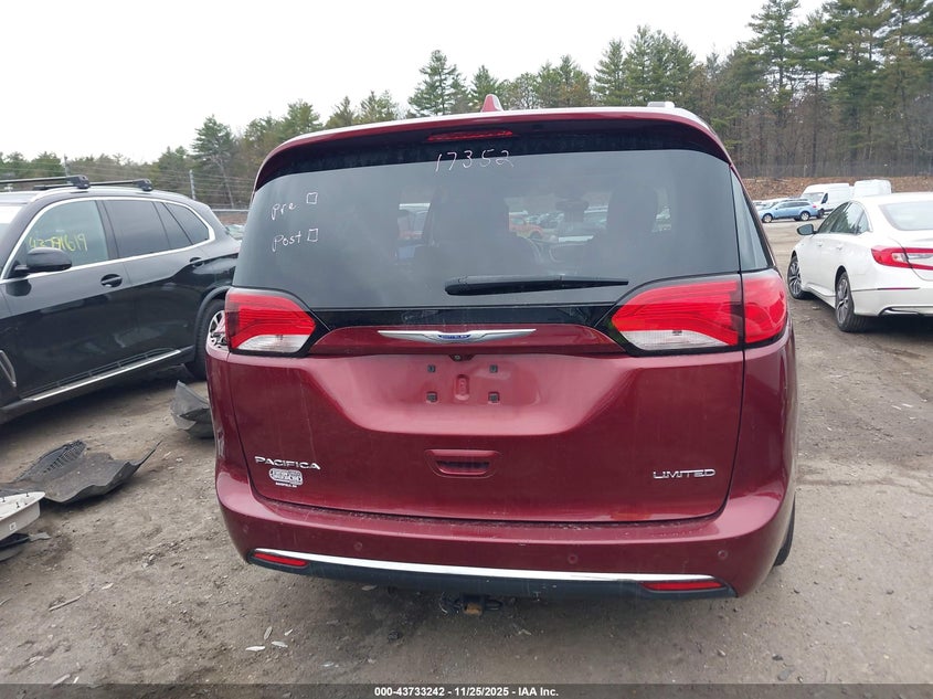 2019 Chrysler Pacifica Limited VIN: 2C4RC1GG3KR700949 Lot: 43733242
