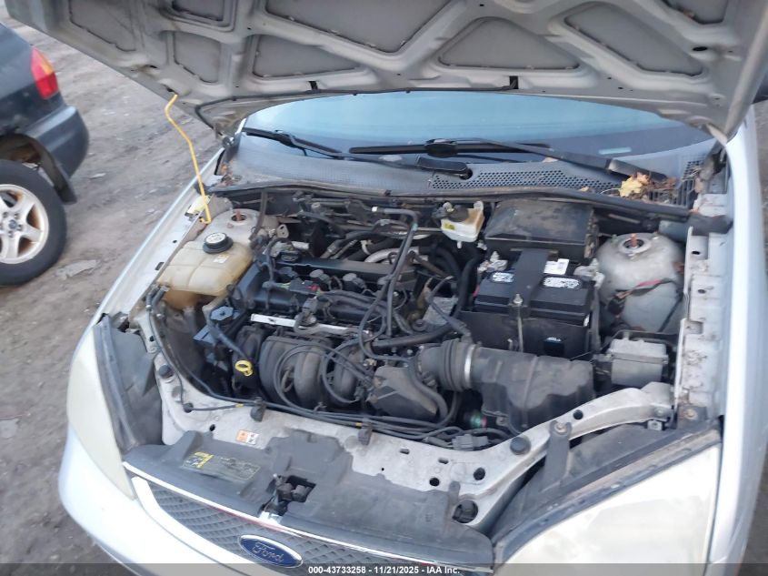 2007 Ford Focus S/Se/Ses VIN: 1FAHP34N87W157701 Lot: 43733258