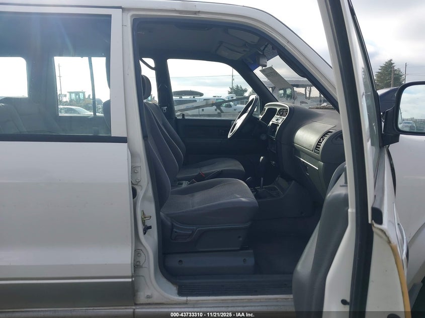 JACDJ58X7X7918860 1999 ISUZU TROOPER photo no. 5