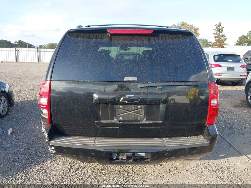 2008 Chevrolet Tahoe Lt VIN: 1GNFC13078R272627 Lot: 43733336