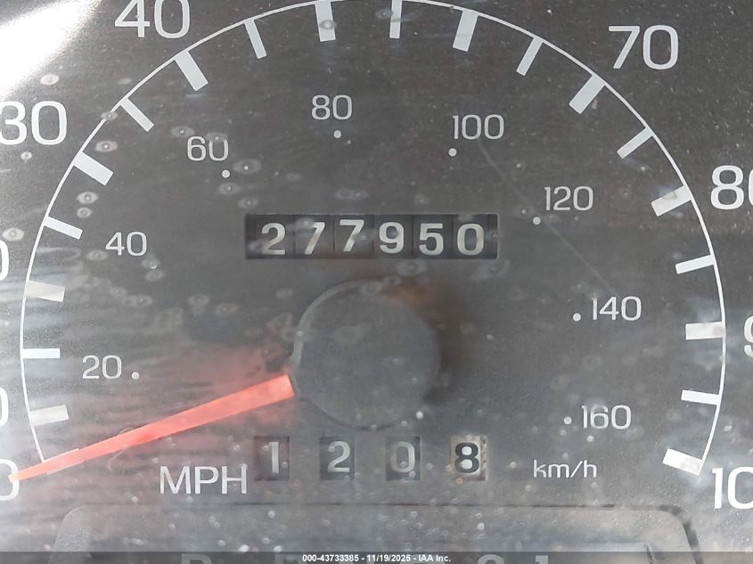 1999 Ford F-250 Lariat/Xl/Xlt VIN: 1FTNW21F0XEE43801 Lot: 43733385