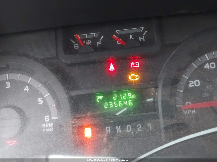 2011 Ford E-150 Commercial VIN: 1FTNE1EW3BDA66371 Lot: 43733434