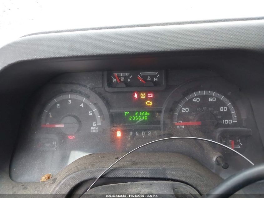 2011 Ford E-150 Commercial VIN: 1FTNE1EW3BDA66371 Lot: 43733434