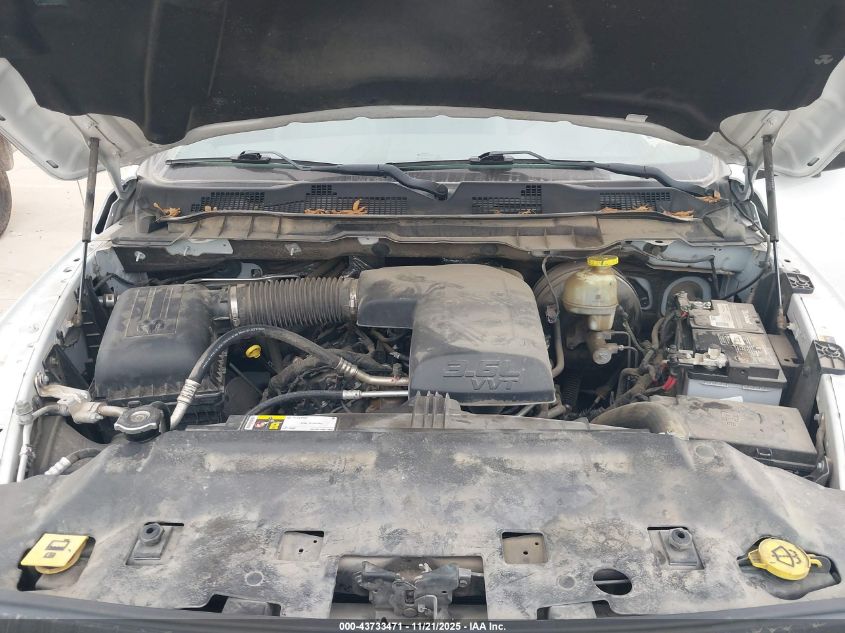 2022 Ram 1500 Classic Tradesman 4X2 6'4 Box VIN: 3C6JR6AG3NG205430 Lot: 43733471