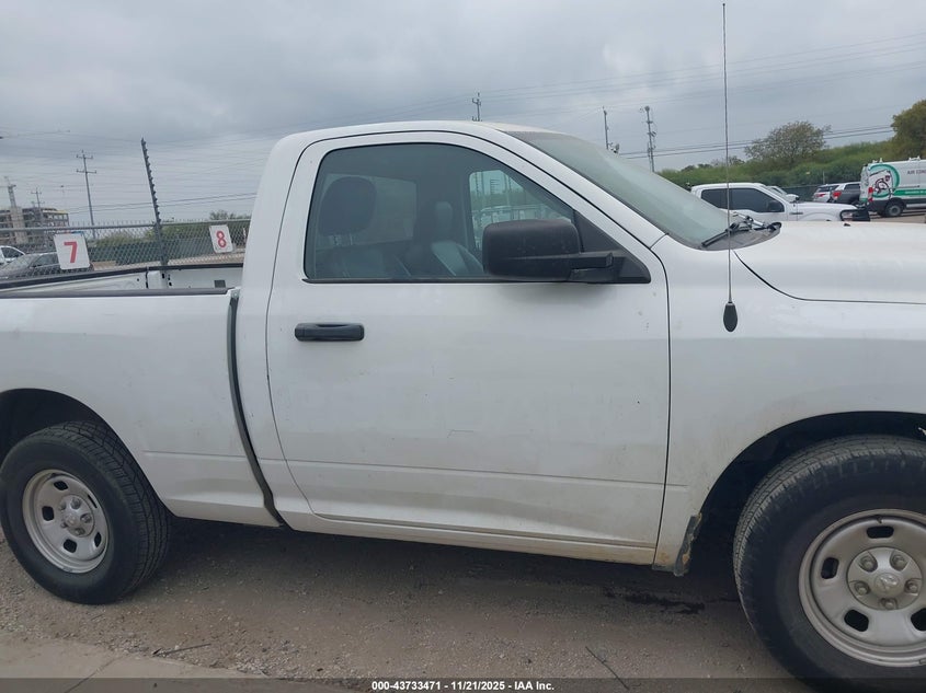 2022 Ram 1500 Classic Tradesman 4X2 6'4 Box VIN: 3C6JR6AG3NG205430 Lot: 43733471