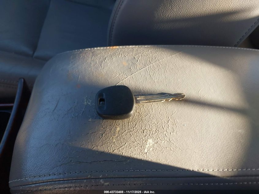 2005 Toyota Camry Xle VIN: 4T1BE30K15U571747 Lot: 43733488