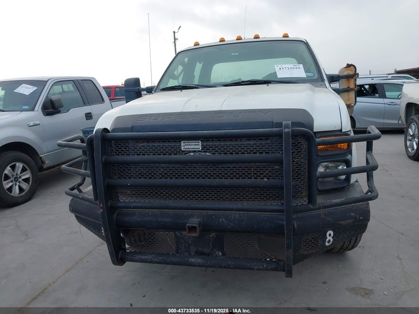 2008 Ford F-350 Chassis Lariat/Xl/Xlt VIN: 1FDWW37R68ED51455 Lot: 43733535