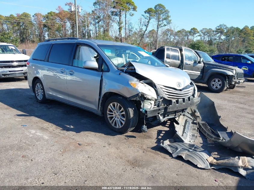 TOYOTA SIENNA XLE V6 8 PASSENGER