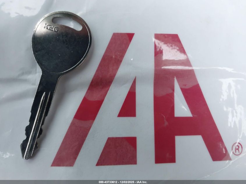 2000 Chrysler Town & Country Lx VIN: 1C4GP44GXYB717689 Lot: 43733612